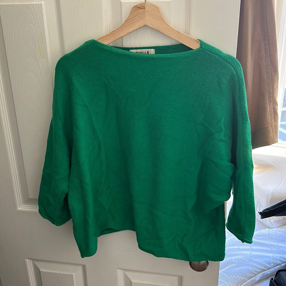 Green soft sweater